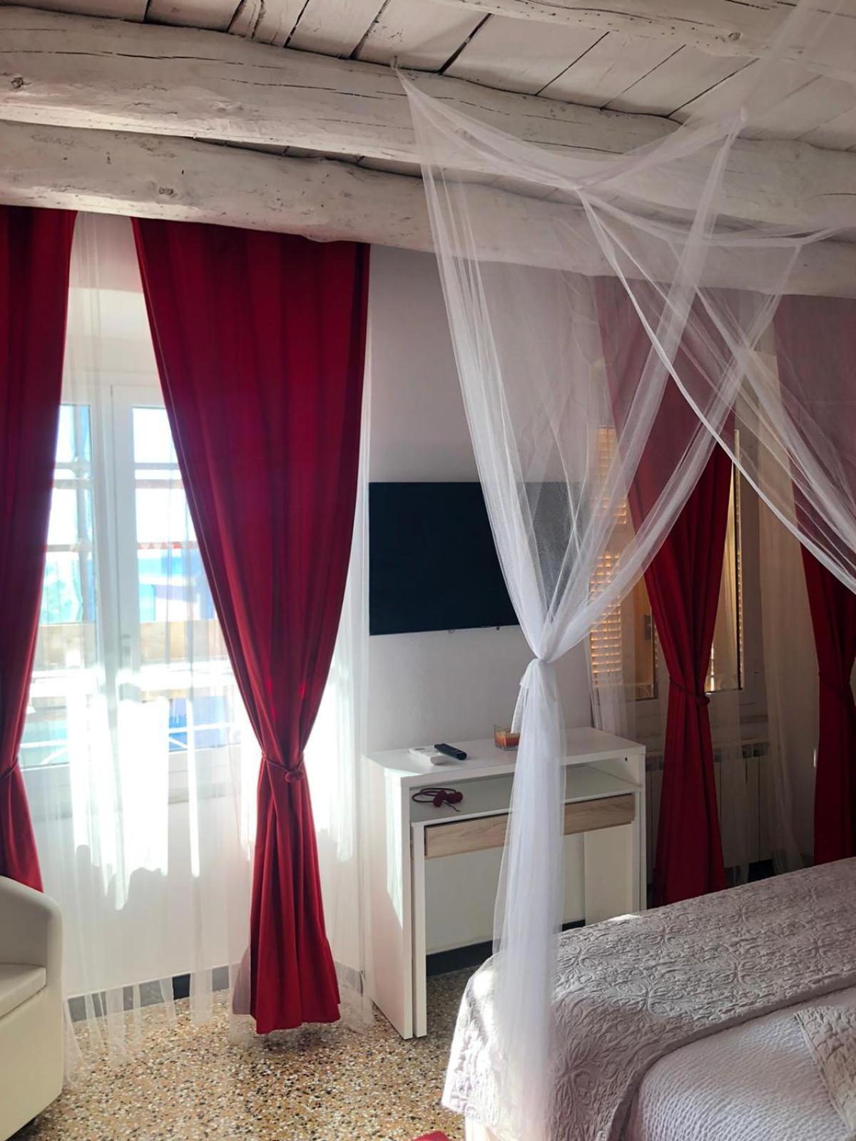 Varazze Suite Sauna E Hammam 外观 照片
